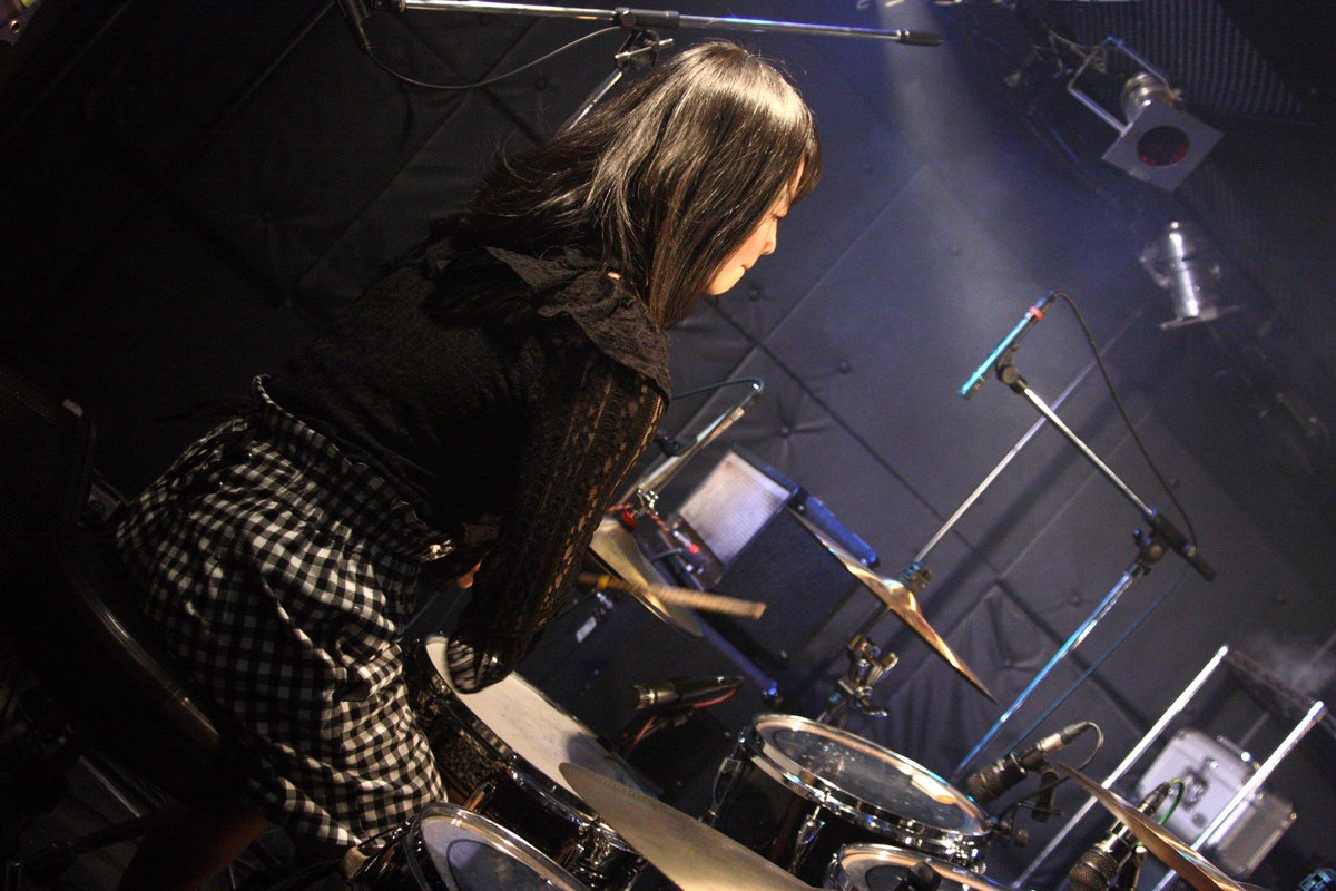 ph_tk02's tweet photo. 2019/03/27 -夜雨-
「佐倉東高校 卒業ライブ day2」
@ Sound Stream sakura https://t.co/G0TJEGv8Rg