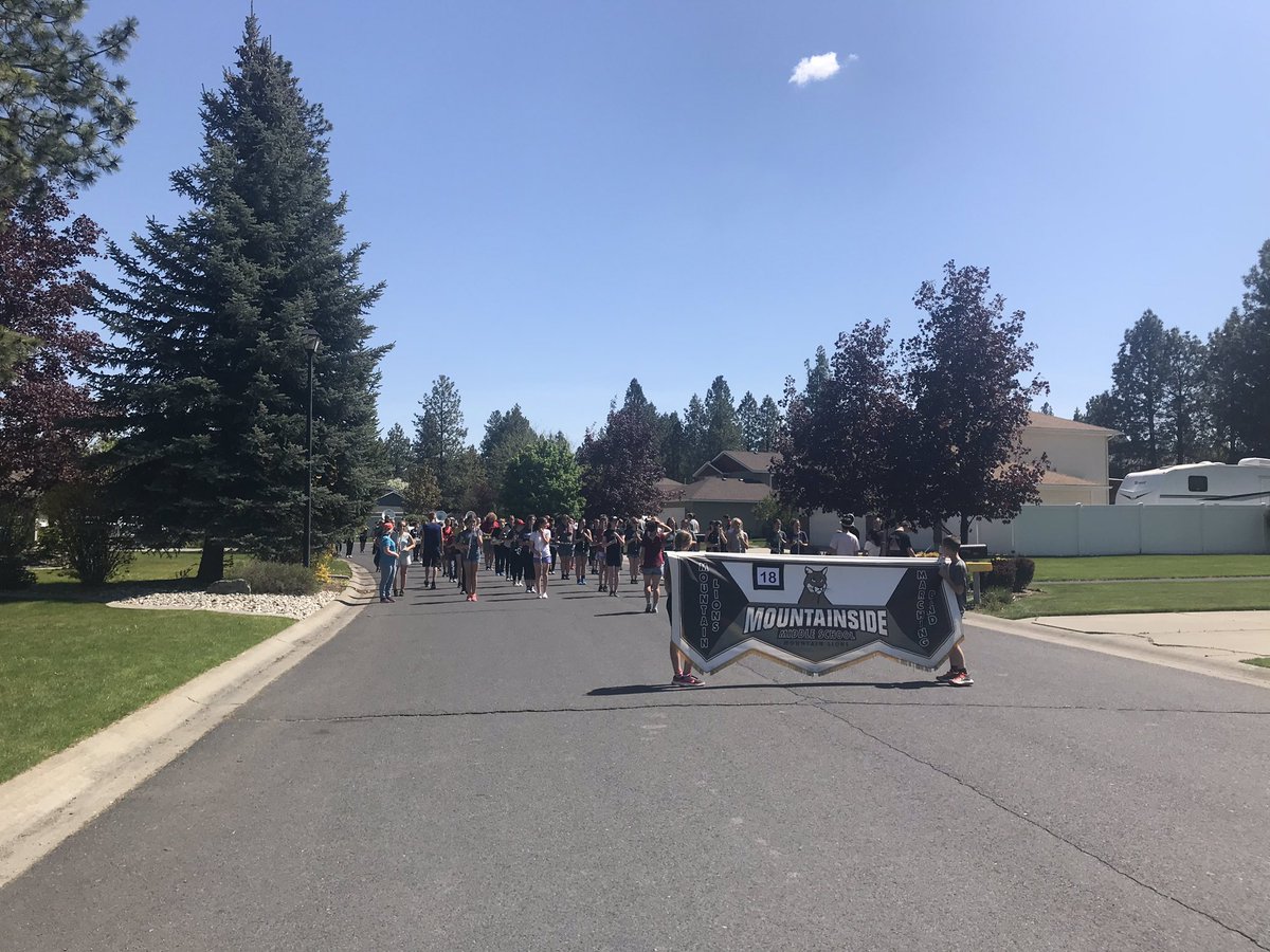 mtspokaneband's tweet photo. Best of luck to the Mountainside Middle School Marching Band in the Junior Lilac Parade tomorrow morning. #FutureWildcats #MSHSBAND https://t.co/AnZNlIIQGA