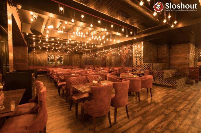 Sloshout1's tweet photo. Have you visited The Flying Saucer Cafe Gurgaon?
Visit: https://t.co/JTd12oaAb7
#sloshout #getsetparty #partyvenues #gurgaon #gurgaondiaries #partytime #beer #restaurant #nightlife #party #CocktailParty #cafe #bar https://t.co/7qz3LSjYfI