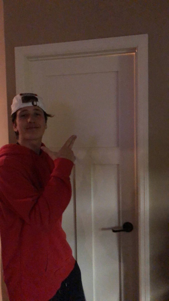 HotboysThe's tweet photo. @ERAssassins snipa T gotta do it again for the gang😂😭 https://t.co/P3wReq5EHz
