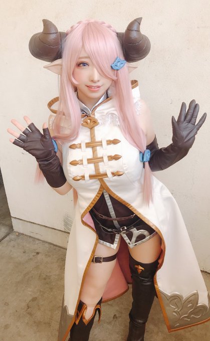 Twitterのコスプレ画像11