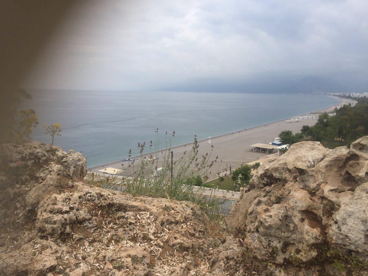 salimcngz's tweet photo. @GunaydinTRT ; tüm ülkeme günaydın. Herkese aksiliklerden  uzak, sağlıklı ve şanslı bir  tatil günü dilerim. https://t.co/6IjFZVHnWC