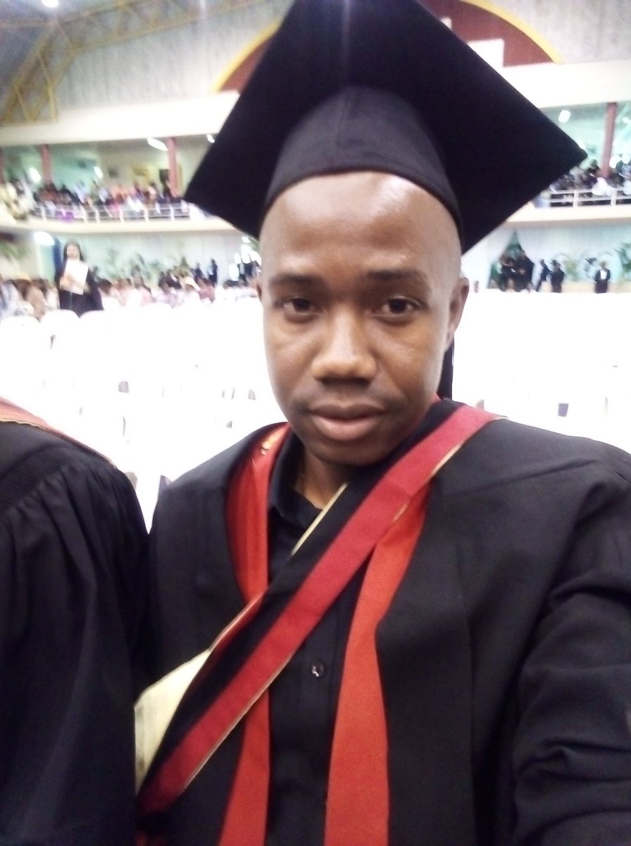 MlondiDlungwana's tweet image. #Dutgrad19 G R A D U A T E  
Faculty of Arts and Design
Department of Video Technology