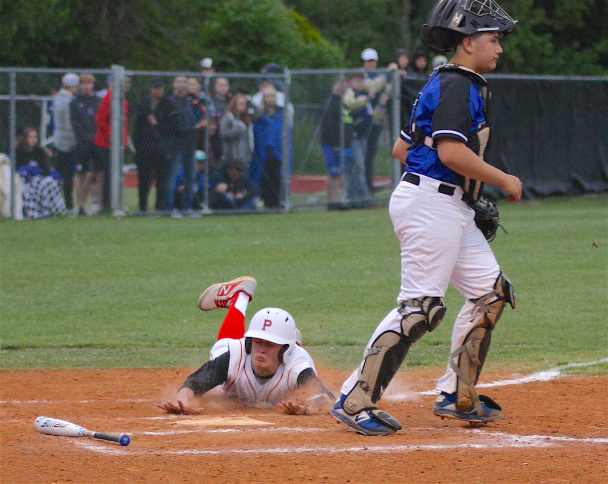 vypesportsguy's tweet photo. Pirates score 4 top of 1st &amp; Carson Cheek was command on the mound, Poteau builds 4-0 lead over Newcastle in Class 4A state baseball tournament before rain suspends play after 4 innings. Scheduled to resume Saturday at 2pm @PoteauPirateLog @VYPEOK @BR_TimesRecord @heavenerledger https://t.co/RnxNqHgeW9