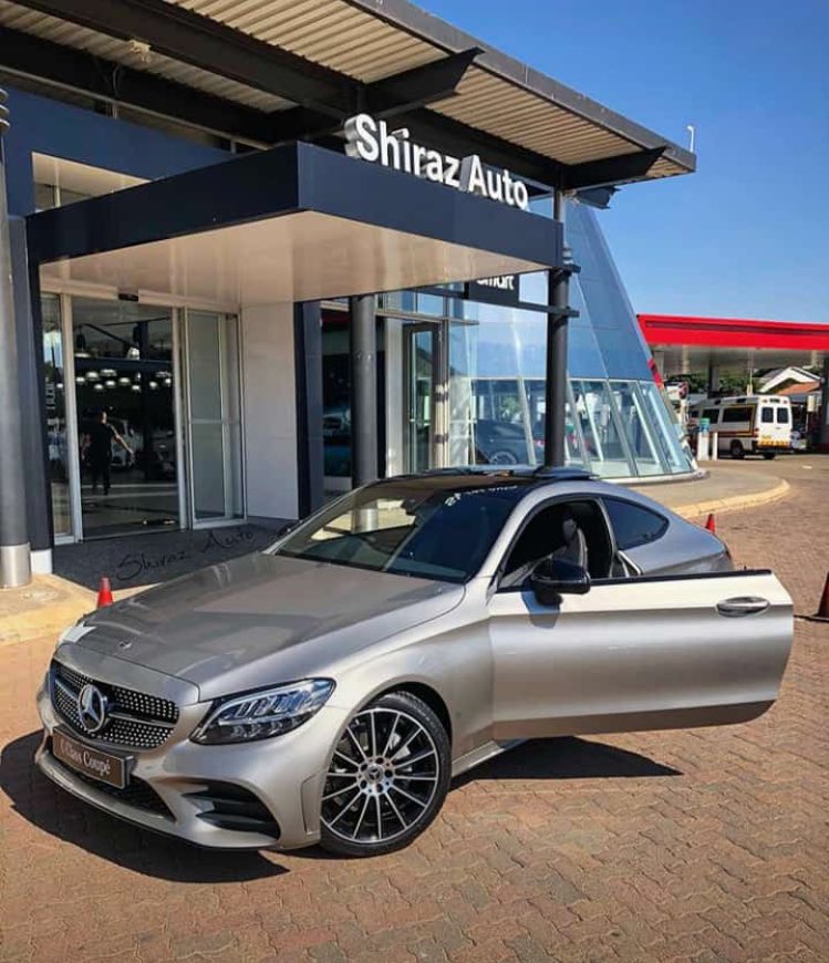 wandilebrian's tweet photo. Babe are you cumin @MercedesAMG  @ShirazAuto 🕺🏾🕺🏾🕺🏾🔥🔥🕺🏾🕺🏾🕺🏾 https://t.co/ilBiLumTxx