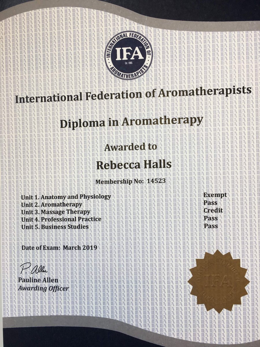 SportsMassageRL's tweet photo. After a very long wait, it's finally here ...........

I am now a qualified Aromatherapist!  🌱🌺 https://t.co/rjCPipEkQB