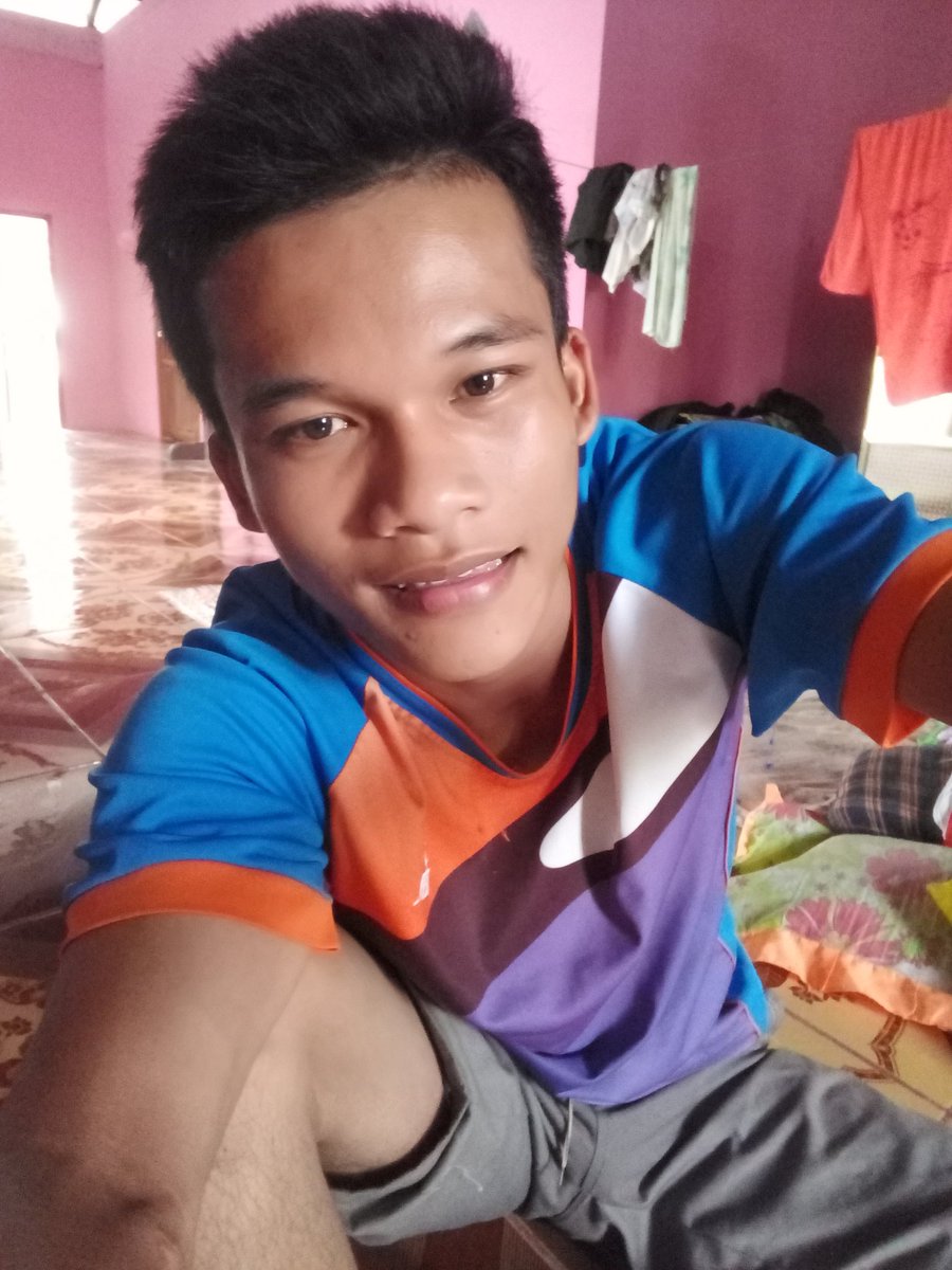SITHON18A's tweet photo. ชีวิดโคดว่าง https://t.co/8xpIyGVoEP