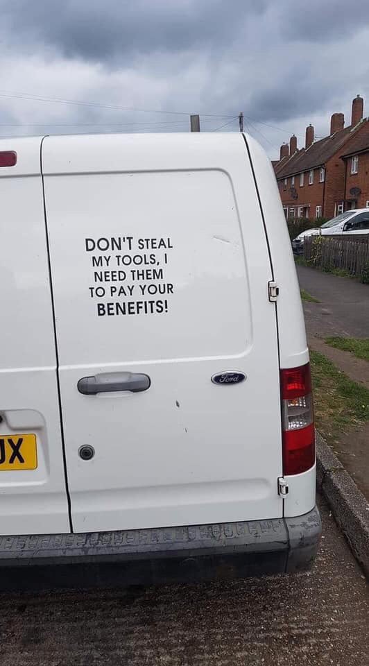 Funny Signs & Clips on Twitter "💯 not stupid https//t.co/hM01mNqgzw" / Twitter