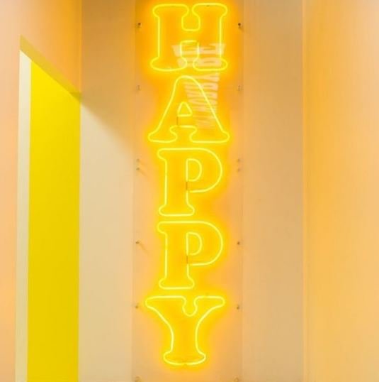 PurpleTreeSkin's tweet image. Miracle balms that make you h.a.p.p.y 

#miraclebalm #lipbalm #summer