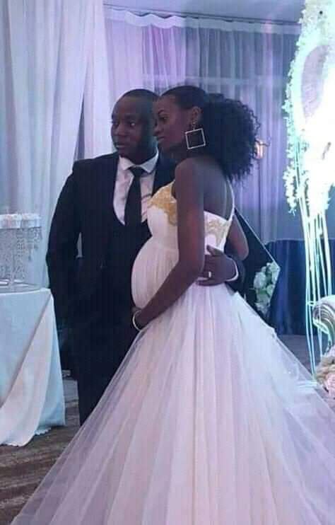 Ugaman01's tweet image. Hey @ugawoman01 I am still disturbed by this baby shower, we need to talk Asap after that #RedSofaSessions. 
#DisturbingKampala