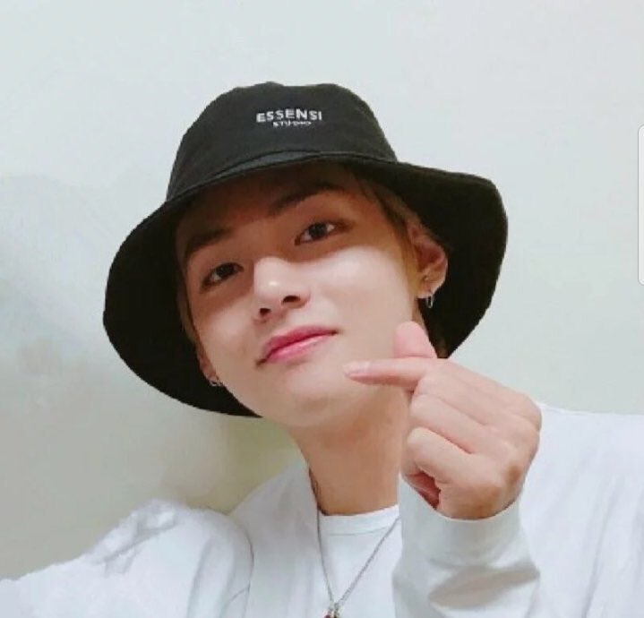 เเขกขอไม่ตรัส tweet media