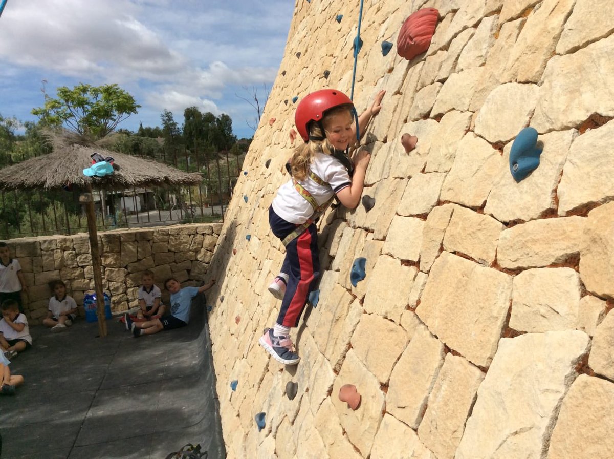 cdsantodomingo's tweet photo. ¡EN CONTACTO CON LA NATURALEZA! EI 3 años de @cdsantodomingo, nuestros pequeños "grandes" alumnos, han salido a vivir una aventura en contacto con la naturaleza, deporte y convivencia. El destino elegido...@Natural_School https://t.co/s2ltbzrWlS