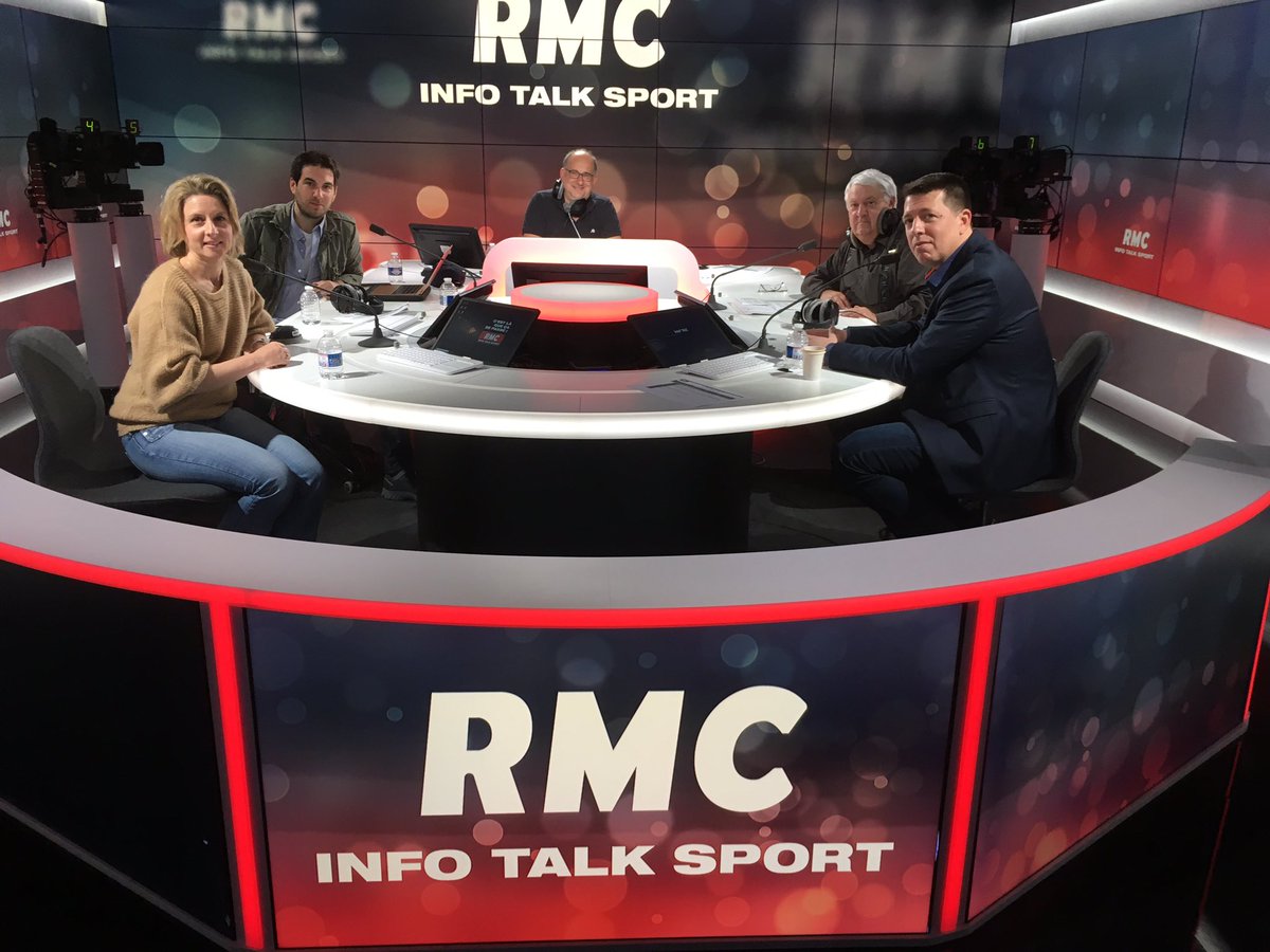 VieNumeriqueRMC's tweet photo. Ce matin, @Fsorel et @GrablyR recevaient @bougeard DG @Sowee_Officiel et @Philippe_Bdom responsable des formations et des installations des technologies connectées pour @boulanger ainsi que Christian Pessey notre expert maison #rmc pour évoquer le logement connecté. https://t.co/z4Qp1XK0Pi