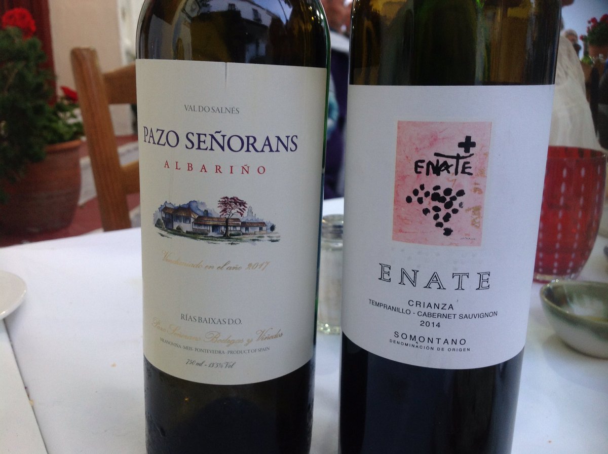martinmantegini's tweet photo. #Sommreview #culturasommelier en #Mijas #España a pura cocina vasca y sabores locales maridados con #vinos @DOSomontano y @RiasBaixasWines en incomparable experiencia estilo #southamericanlife https://t.co/0A3p6LYdjp