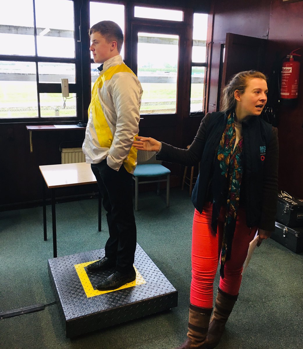 DYWBHS's tweet photo. 🌟A big thank👏🏻you to @Eleanor_30 @Carrie_RtS @RacingtoSchool📚for their ➖➕Numeracy🏇🏼Skills Day➗✖️@KelsoRacecourse🐴 A really fun packed day for our @BHSDuns🐻young people!
@careersinracing🥂👩🏻‍🍳
@RacingTogether🙋🏻‍♂️
@ScottishRacing🏇🏼
@DYWBorders👩🏼‍🏭
@SBCEducation1🎓
#FutureCareers💫 https://t.co/0zESugczRG