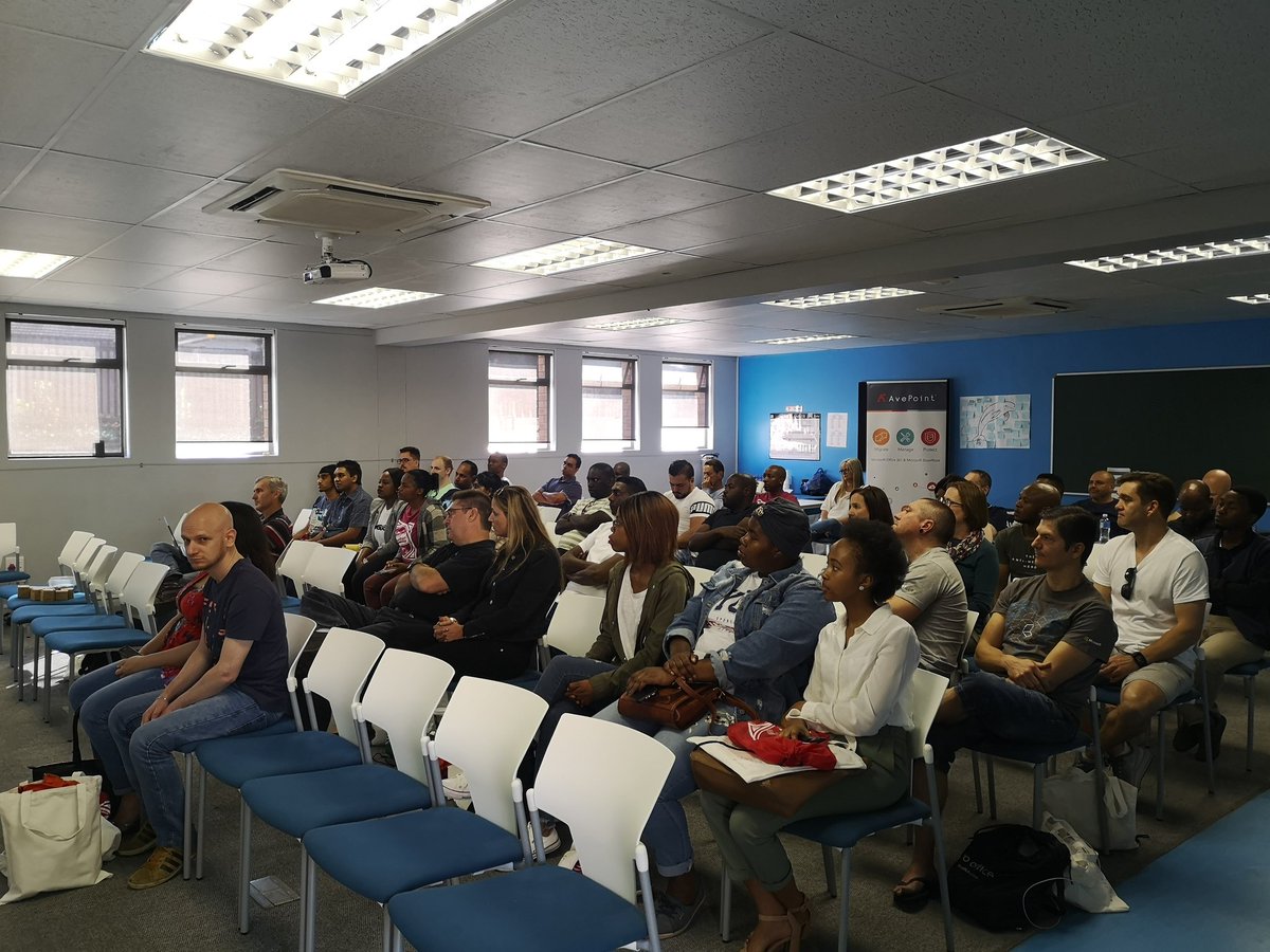 tracyvds's tweet image. Great turnout at #SPSDBN today. And about 80% of the people are new to the conference. Yay!! 😁For the ❤️ of #Office365 #Microsoft #Azure