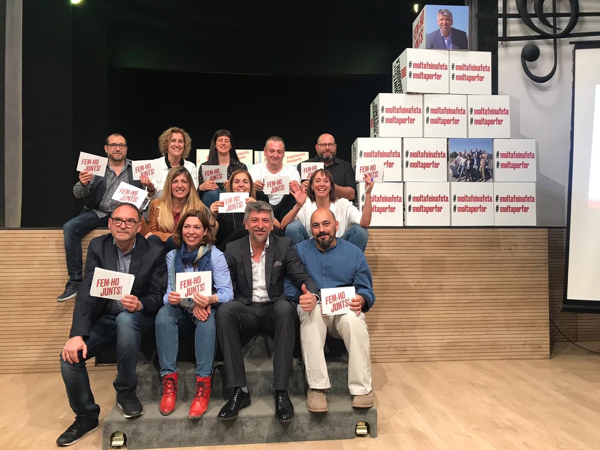 PD_Bages's tweet photo. 👍🏻 En #MarioVendrell ens va donar a conèixer els integrants de la candidatura de #JuntsperGuardiola, un equip preparat i il·lusionat per seguir fent #moltafeinafeta i #moltaperfer a #SantSalvadordeGuardiola 💪🏻 https://t.co/Ua508niaMy