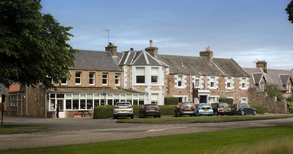 scotlandinspire's tweet image. OPEN ARMS HOTEL
scotlandinspires.co.uk/regions/east-l… 

The Open Arms Hotel, is a small luxury hotel in East Lothian located in the pretty village of Dirleton. In the tiny picturesque village of Dirleton, near North Berwick. #EastLothian #Hotels #LoveScotland
