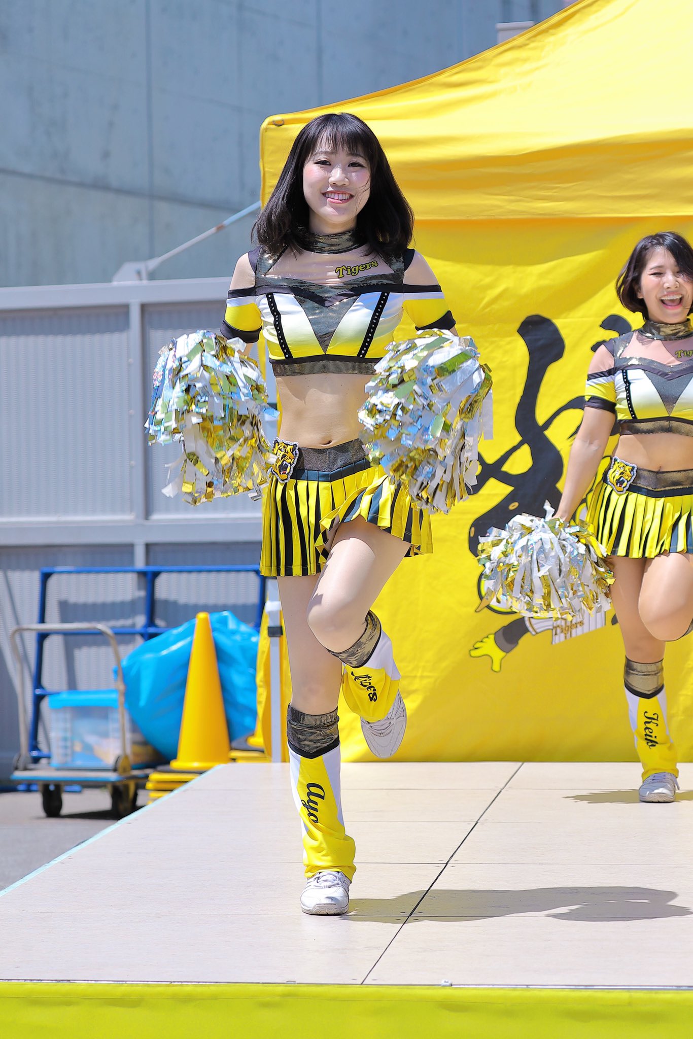 チアガール コスプレ 4点セット + ウィッグ1点 楽天市場】ウィッグ（テーマ（コスチューム）チアガール