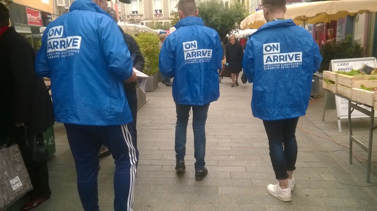 PORQUETCeline's tweet photo. Ce matin, mobilisation sur le marché de #Privas #Ardéche. Le 26 mai prochain, votez ! faites voter ! #RN #RN07 #OnArrive https://t.co/cGZOnj6Agj