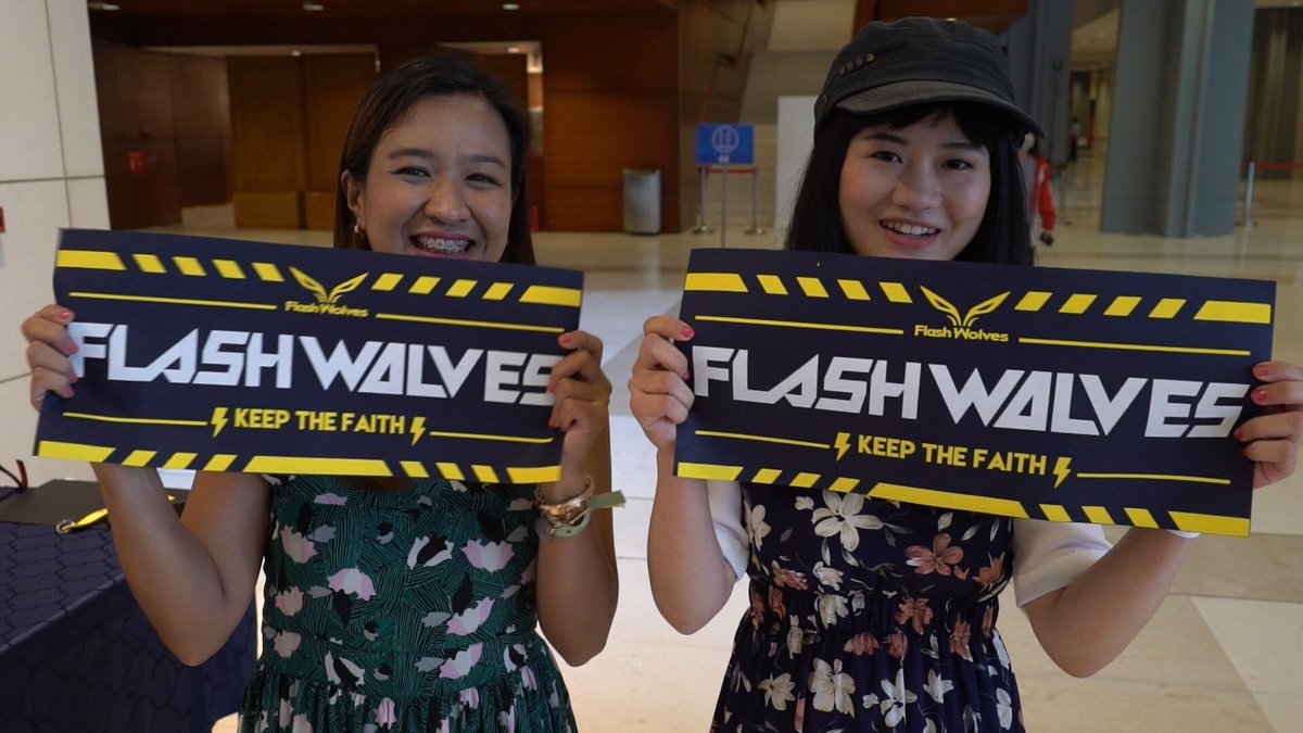 flashwolves2013's tweet photo. Next, we will challenge EU’s king @G2esports. #FightforWin #FWWIN #MSI2019
twitch: https://t.co/rAabiQ4thw https://t.co/gDrAXHEAeJ