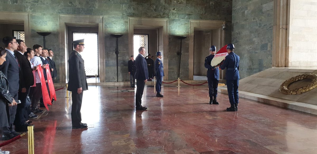 erolozturkfk's tweet photo. @Floryakolej Anıtkabir ziyaretimiz sürüyor. Daima ATA'mızın izindeyiz. #Atam #Senrahatuyu #BekçisiyizCumhuriyetin #floryakoleji #floryacollege #floryabisons #FloryaTigers #FloryaMakers #floryamakers #floryascience #floryakolejianaokulu @FloryaBisons @floryakolejianaokulu @ https://t.co/gmvIDCPEKu
