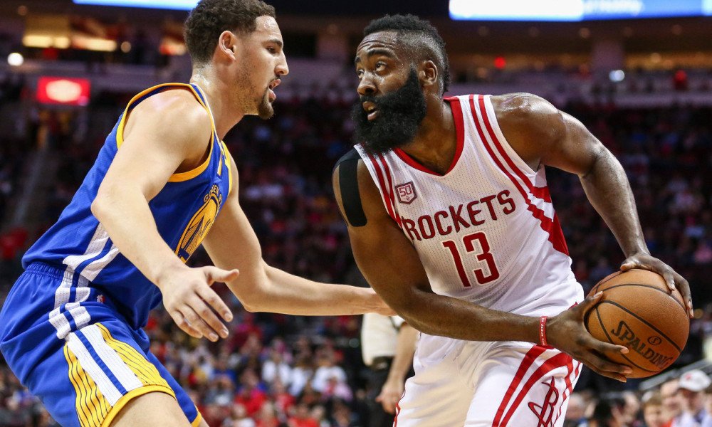GSWReddit's tweet photo. James Harden when defended by Klay Thompson last night on 35 possessions:

12 points
1 assist
1 turnover
1 blocked
2 fouls drawn
3/12 FG
2/8 3PT https://t.co/0qow06Ic8j