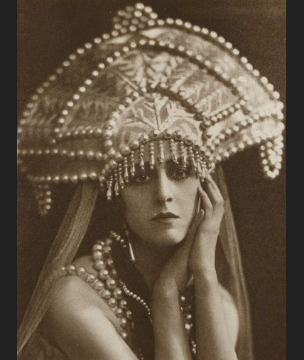 11 May 1917: The Ballets Russes begins its only wartime season in Paris.
'Contes Russes' was a new ballet Massine put together comprising of four Russian fairy tales set to Liadov's music. (Fittingly, Liadov had had an 11 May birthday).
 Lubov Tchernicheva in 'Contes Russes'..