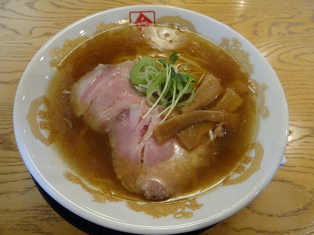 仙台ラーメン事情リターンズ 支那そば僉 セン 岩手県花巻市 過日分 支那そば 醤油 630円 花巻の人気店 支店も開店したようです 節系の効いた醤油スープはっきりとした味で美味しい 麺は国産小麦を使用した特注のようです 支那そば僉 花巻市