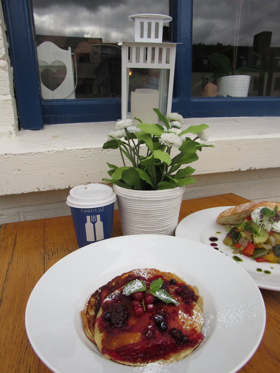 twenty2_D9's tweet photo. #Brunch this morning 10-1.30. Eggs any style €6.25 and American style pancakes €8.50 at #twenty2 https://t.co/wygmCxfoju