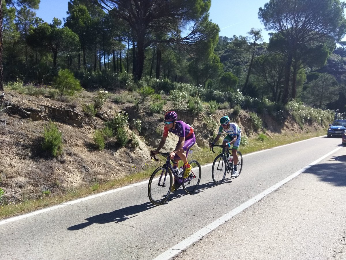 BurgosBH's tweet photo. #VueltaMadrid19 ¡Protagonismo en fuga para el equipo con @Jcuberogalvez! https://t.co/6i1O6oJ4y1