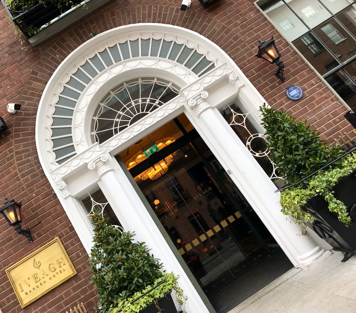 About to depart <a href="/Iveaghgardenhot/">Iveagh Garden Hotel</a> with 20+ #French agents &amp; our friends <a href="/irishhorizons/">Irish Horizons</a> for the #WicklowMountains on a bespoke #DiscoveryChallenge #CreatingExperiences