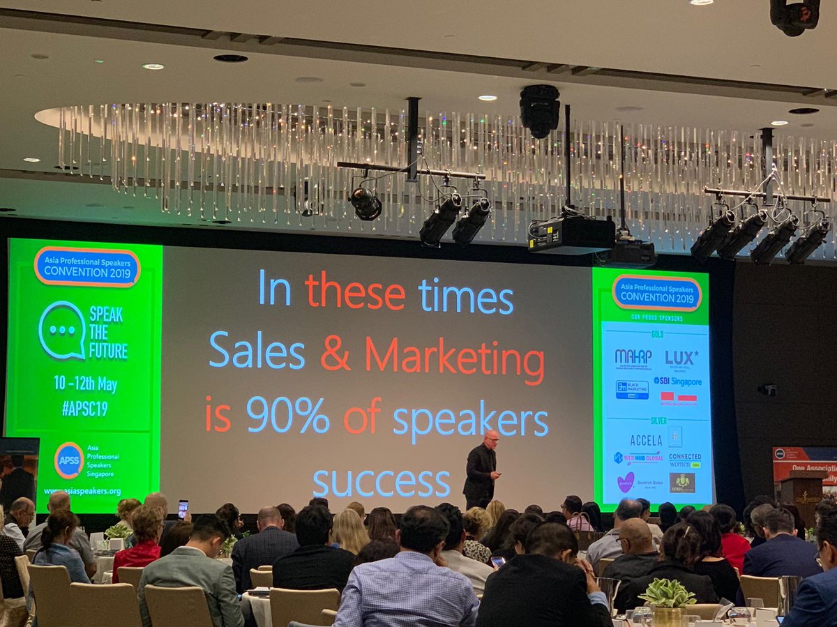 mettamatch's tweet photo. What makes a successful international professional speaker? The clue is in the picture! 🙂 Powerful #business tips by @AndreasBuhr at #APSC19 ❤️

#ConnectedWomen https://t.co/Wl8VIMwes5