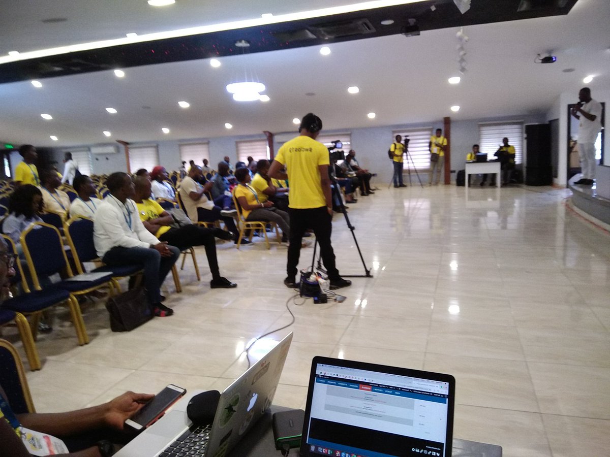 maryojob's tweet image. #WCLOS19 I&apos;m so excited 🤠 #WordPress Fan. 

If you are not here, you are OYO 🥰
