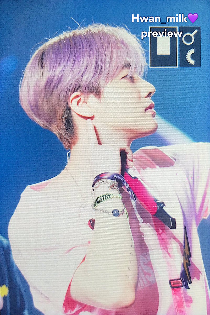 Hwan_milk's tweet photo. 🤴🏻
#진환 #JINHWAN #ジナン #iKON 
@iKON_gnani_____ https://t.co/WV4QOnqhOx