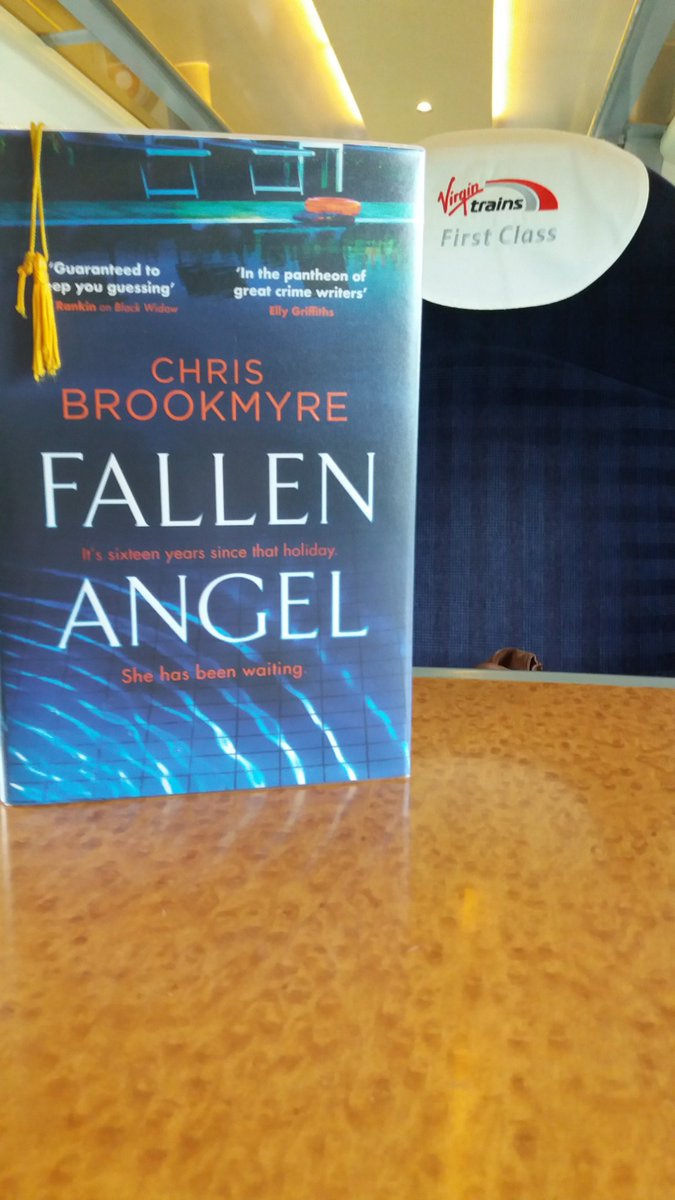 stuart_davidson's tweet photo. 1st leg of Kent jaunt, cheeky 1st class upgrade,  and new Brooky book to start into. @cbrookmyre https://t.co/3E1Mctk4yZ