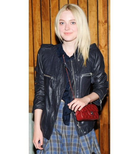 desert_leather's tweet photo. Buy This Dakota Fanning NYC Jacket Immediately and get upto 50% OFF.
https://t.co/WLxXMMbdlL
#Singer #Actress #Dakota #Fanning #NYC #Awards #Show #Stylish #Womens #Leatherjackets #newarrivals #special10 #Springsale #womensjacket #womensfashion @C9Mang0 https://t.co/BI5QHIKEvI