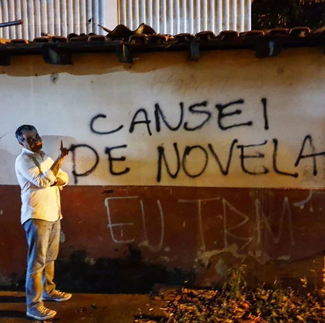 gloggtheblog's tweet photo. Eu não cansei. Digo não! 🤣👏🤣 #instalike #instagood #instadaily #instanight #saynot #me #night #graffiti #picoftheday #photooftheday #instagood #fun #smile #dude #follow #followme #swag #novela #saturdaymood #cool #kik #igers #instagramers #brasilia https://t.co/vNs0RoUmC8 https://t.co/bgWaZ8Nk9f