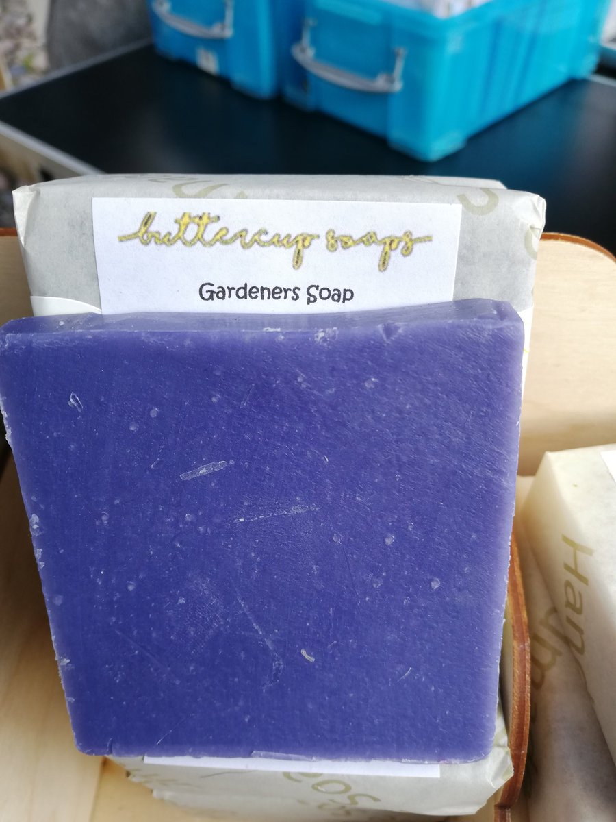 ButtercupSoaps's tweet photo. introducing Gardeners Soap, with added bamboo powder for exfoliation.  Smells amazing and I love the colour https://t.co/0W9Z5DCtwE
