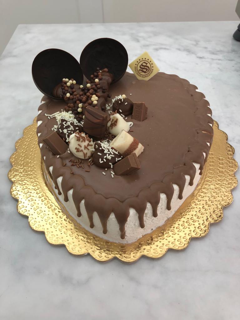 secciadolcezze's tweet photo. Un #dolce #cuore #Kinder per la vostra #mamma: domani è la #festadellamamma.
#festadellamamma2019 #MomsDay #mothersday #MothersDay2019 #mammaitaliana #mammeitaliane #italianpastry #italyfood #kindercake #chocolatecake #seccia #pasticceria #pasticceriaseccia #pastry #food #cake https://t.co/xgtMPVdjVs