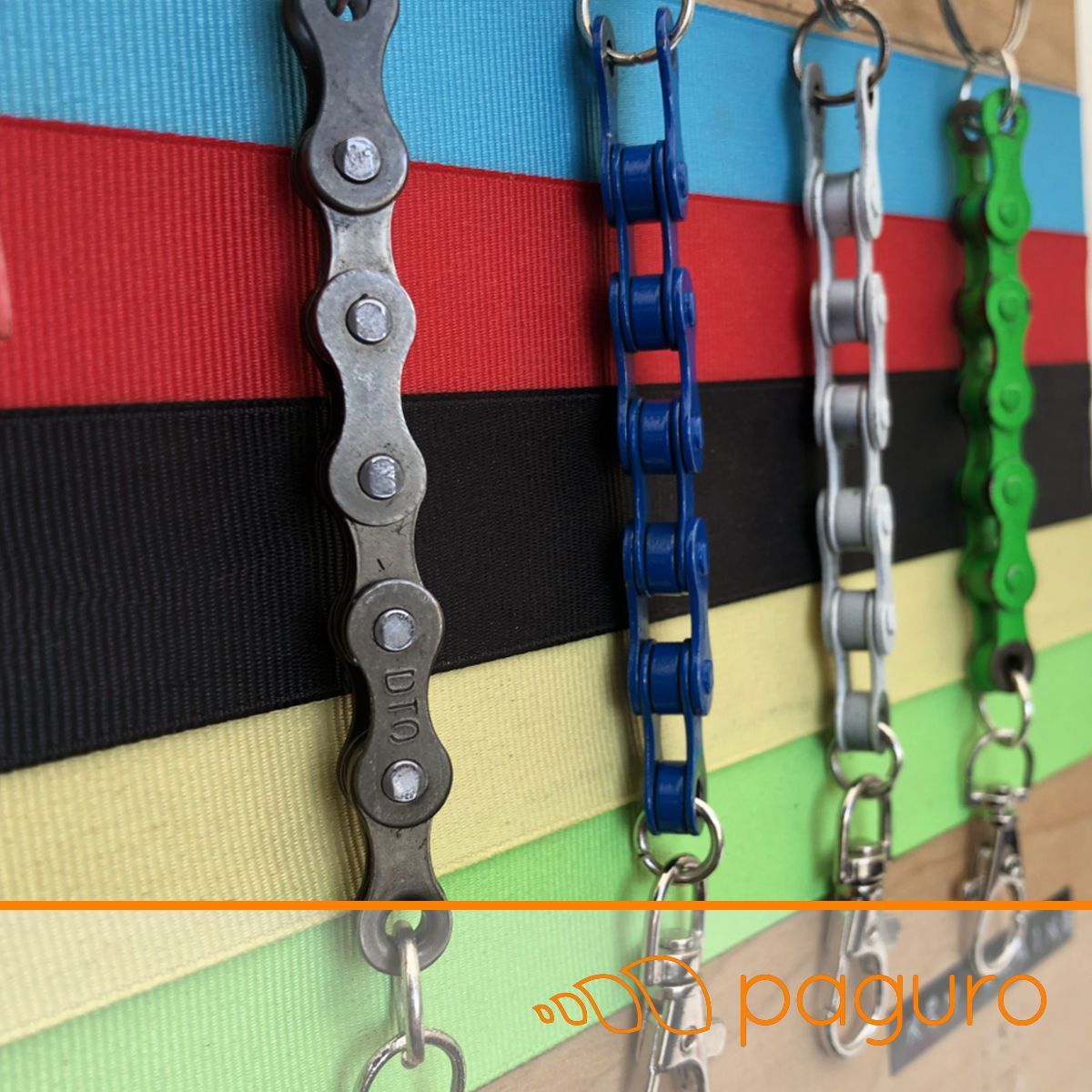 paguroupcycle's tweet image. When the chain is broken; turn it into #keyring. #Upcycled in the UK. buff.ly/2vR8wrC
#bikechain #giftforcyclist #giftforbiker #ecofashion #ecofriendly #zerowaste #greenliving #recycle #reclaimed #handmade #streetstyle #uniquegifts
