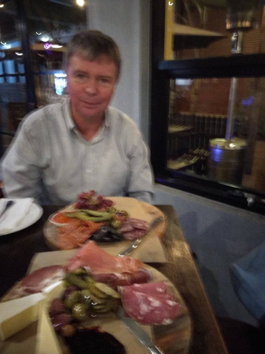mcebis's tweet photo. Who says processed meat causes cancer? Boss buys you keto dinner. Win. @fleroy1974  @khiron  @WeDietitians @LouiseStephen9 @MHSJohnWright https://t.co/M0qtWYAJmQ