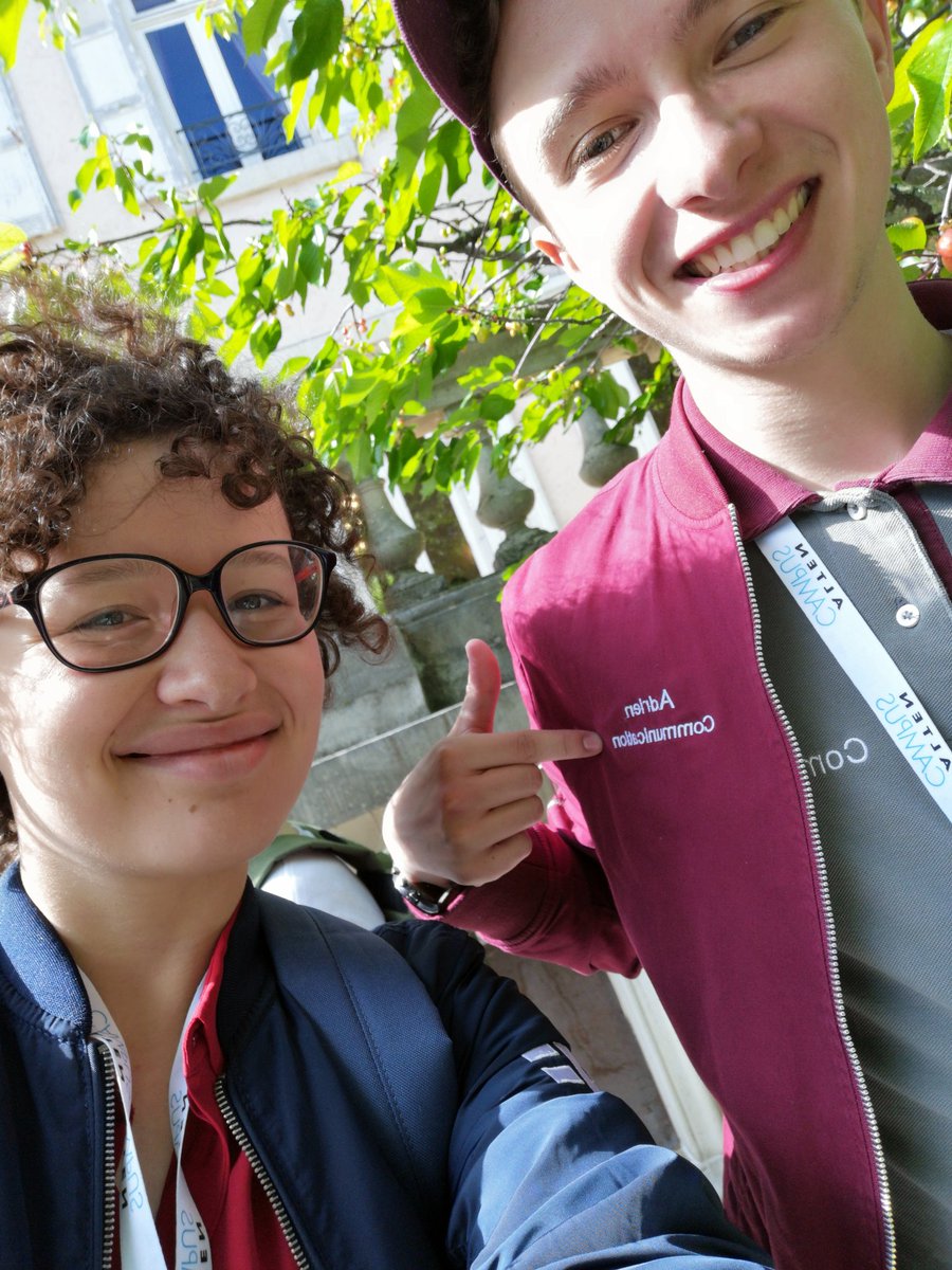 BretagneConseil's tweet photo. On vous présente Adrien de la comm @cnje ! Merci Adrien pour cette photo ! #defi18 #CNE19 https://t.co/0RvS1kP3HH