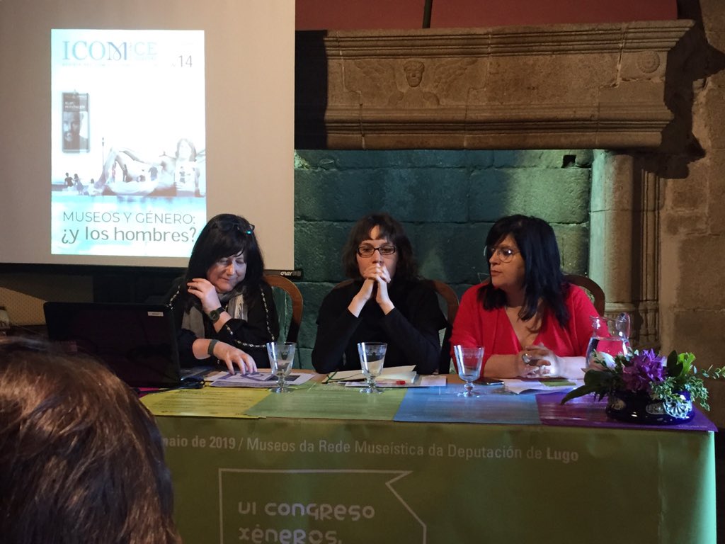 XenerosRMP's tweet photo. Comezamos o último día destas xornadas apaixonantes. Presentación da revista de @IcomOfficiel España. #xenerosrmp @MuseoLugo @SanPaiodeNarla   #TeresaReyes #LilianeCuesta @encarnalago https://t.co/3YfNrNMw25 https://t.co/9KhqVbBhyw