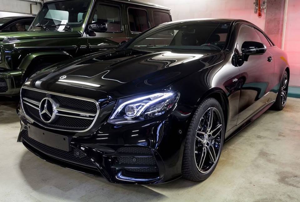 MercedesAMG's tweet photo. Strong muscular shoulders and a sharp aggressive spoiler lip underline the expressiveness and functionality of the Mercedes-AMG E 53 4MATIC+ Coupé!

[Csn: 8.8-8.7 l/100km | CO2: 203-200 g/km]

📷: @MercedesBenz Kundencenter https://t.co/W1WVetGWOs