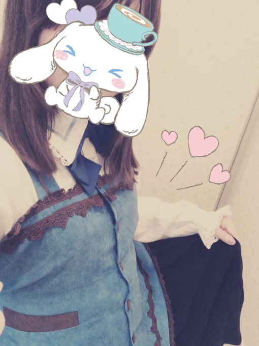 ごちうさ× Favoriteコラボの
ワンピースが届きました(*ˊ˘ˋ*)。♪:*°

長袖だから、イベントで着るとしたら秋までお蔵入りかな(。>﹏<。)
#ごちうさ 