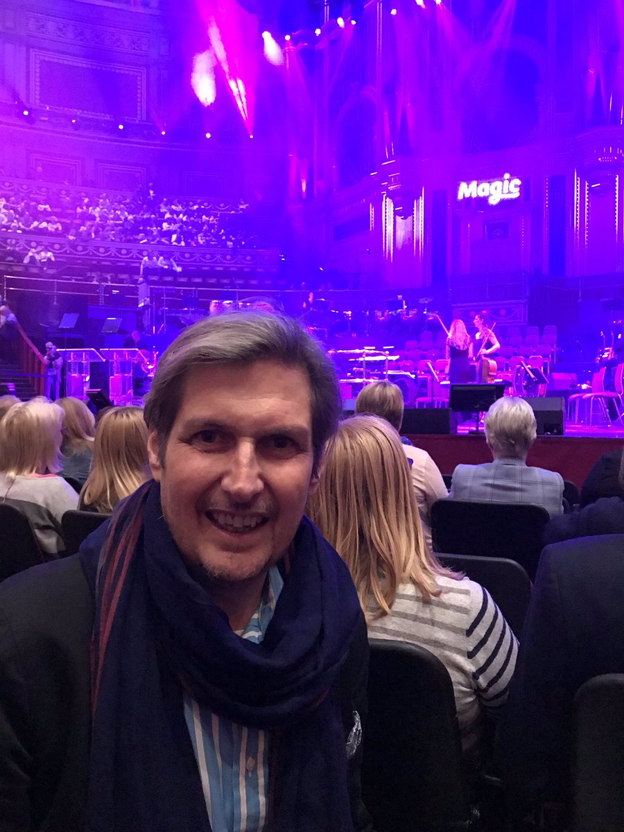 Jamie_Crick's tweet photo. A great night @magicfm #MagicAtTheMusicals so many brilliant artists & great music. Inspired by our sister station I’ll be featuring some of the shows on #WestEndWeekend @ScalaRadio tomorrow plus a cricketing Sunday club & your chance to win a holiday to Barbados - join me from 7 https://t.co/D5zQPr9rgm