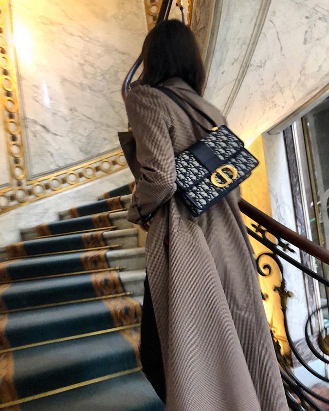 Back in town ✨ with the new <a href="/dior/">Dior</a> #Dior30Montaigne  #SuppliedbyDior instagram.com/p/BxUzV6dnpgs/