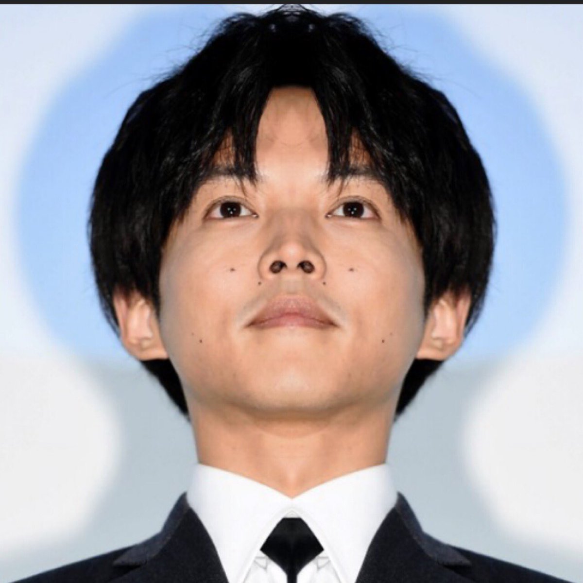 𝚃𝙺𝙳 𝟹𝟾 松坂桃李 左右ほぼ同じ大きさになるように調整したのに 右のほうが鼻の穴が大きく見えてしまうのは何故だろうか