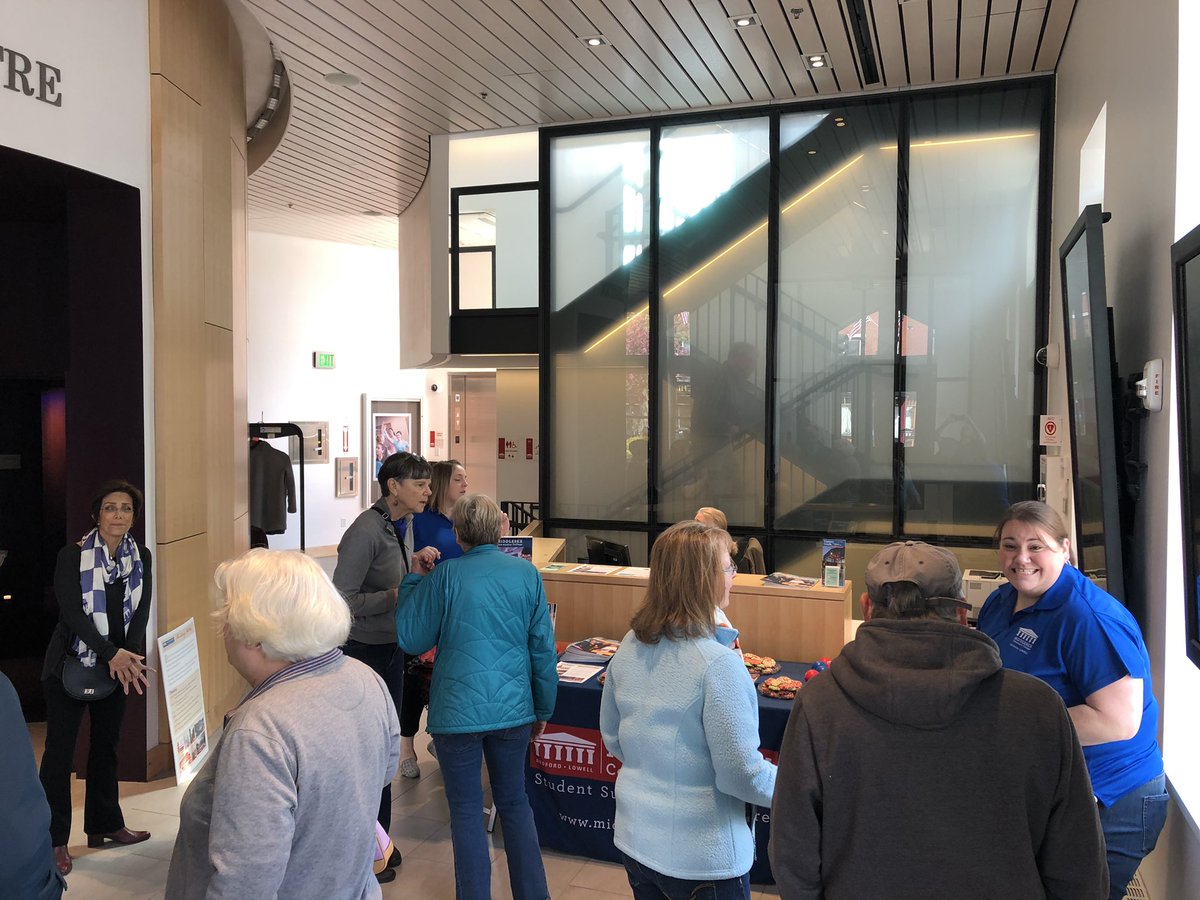 patrickecook's tweet photo. What a day!  They’re coming by the dozens to #DoorsOpenLowell to check out our @middlesex_cc performing arts spaces!  Come on down! #Lowell @DoorsOpenLowell - @PrezMabry @15cousins4ever @KERNgirl https://t.co/Ez2CwSfmdd